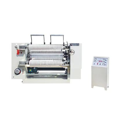 속도 PLC에 의해 제어되는 PET 필름 절단 기계 최대 절단 거리는 1300mm 및 속도는 0-200m/min