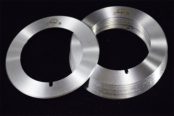 둥근 고 정밀 회전 절단 블레이드 Pvc 엣지 블레이드 회전 블레이드 절단 기계 종이 파이프 접착 테이프 절단 기계 블레이드 17