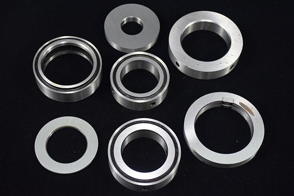 둥근 고 정밀 회전 절단 블레이드 Pvc 엣지 블레이드 회전 블레이드 절단 기계 종이 파이프 접착 테이프 절단 기계 블레이드 21