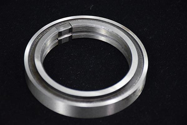 둥근 고 정밀 회전 절단 블레이드 Pvc 엣지 블레이드 회전 블레이드 절단 기계 종이 파이프 접착 테이프 절단 기계 블레이드 20